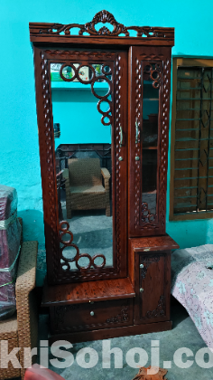 Dressing Table ( ড্রেসিং টেবিল)
